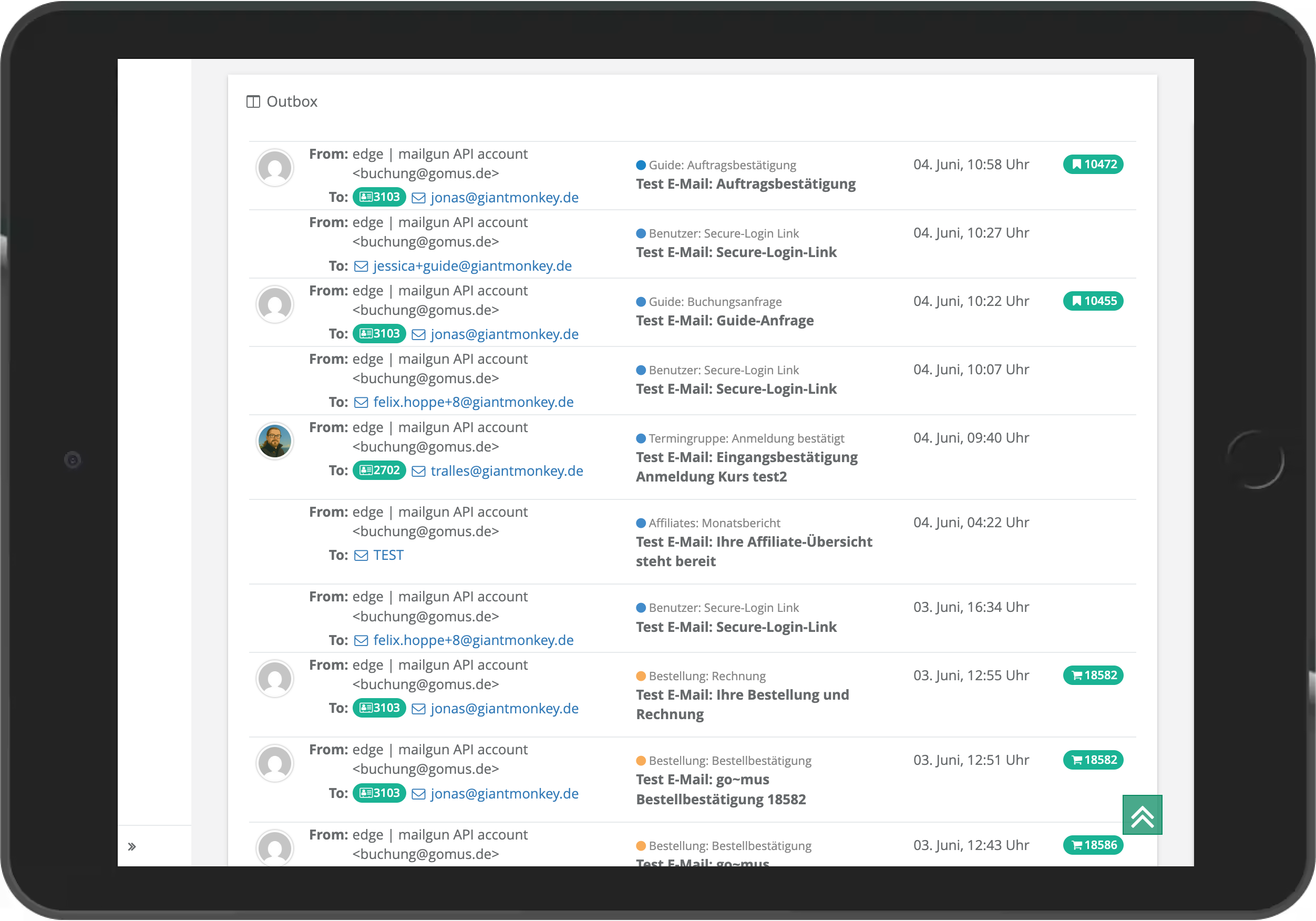 iPad-Screenshot der Listenansicht der mit go~mail versandten E-Mails direkt im go~mus Backend